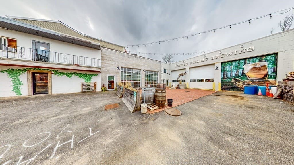 3377 Washington