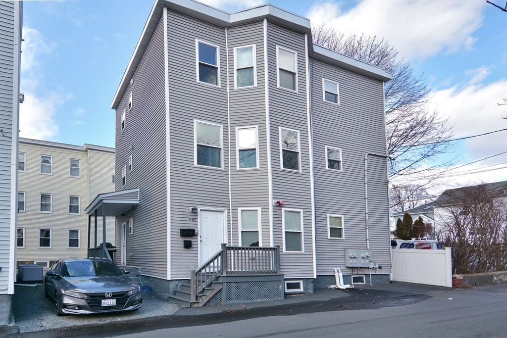 10 Elliot Place #2R