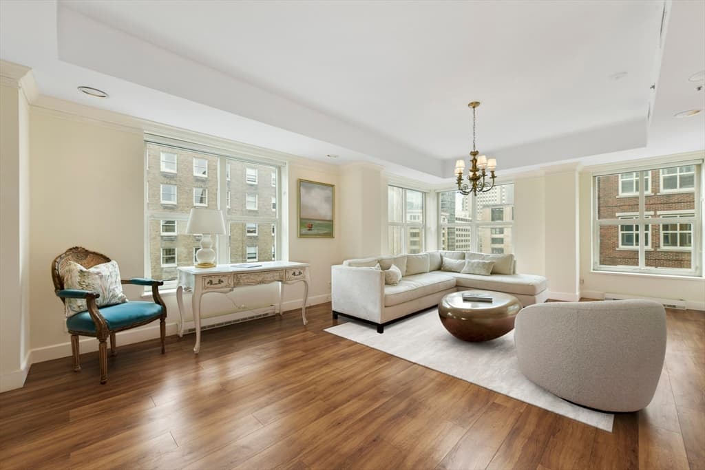 300 Boylston Street #907 photo 2