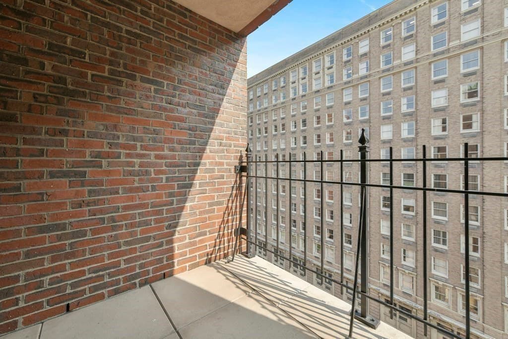 300 Boylston Street #907 photo 3