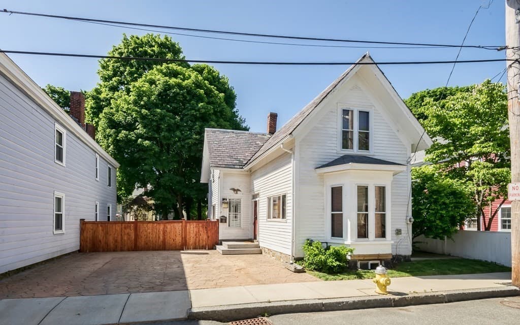 17 Fowler St