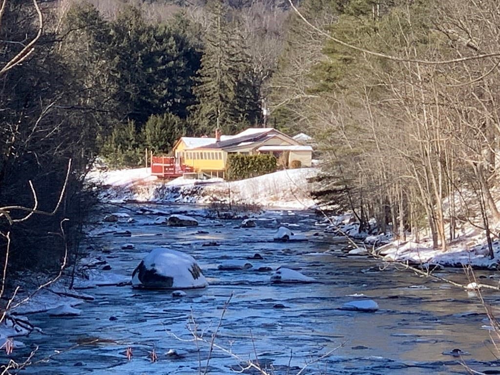 200 Worthington Rd photo 2