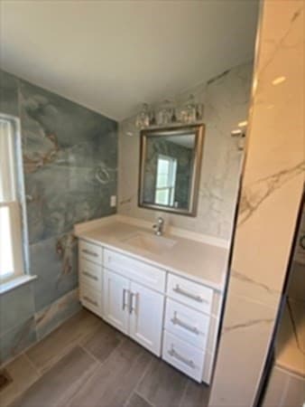 997 Hyde Park Avenue #2 photo 5