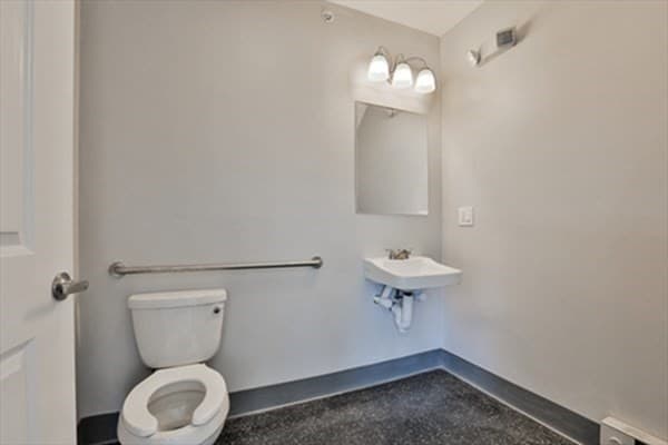23 Hale Street #C photo 4