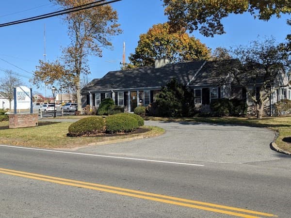 6 Falmouth Heights Rd
