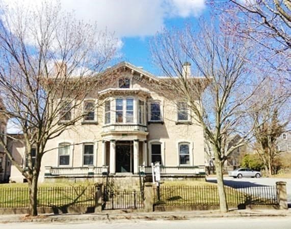 401 County St