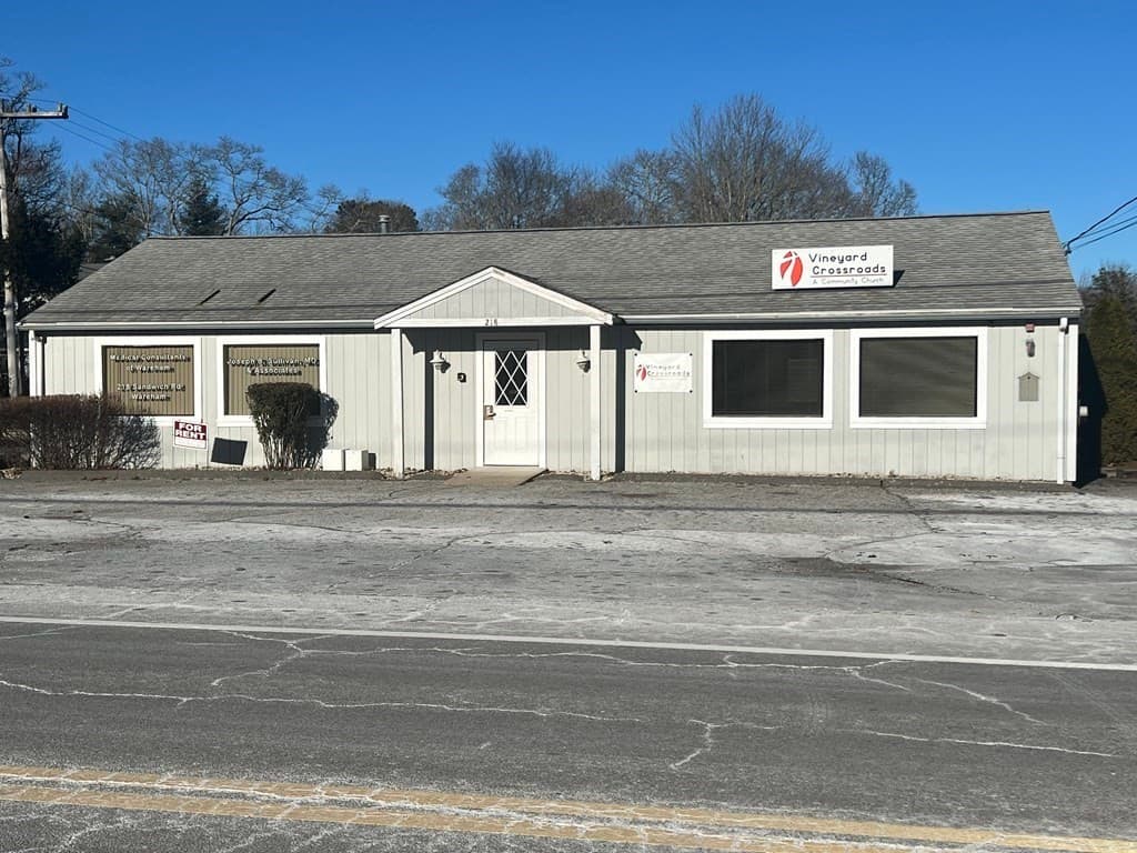 218 Sandwich Rd