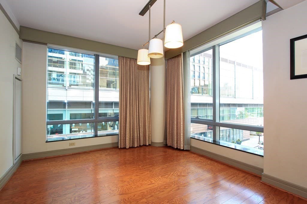 3 Avery St #404 photo 4