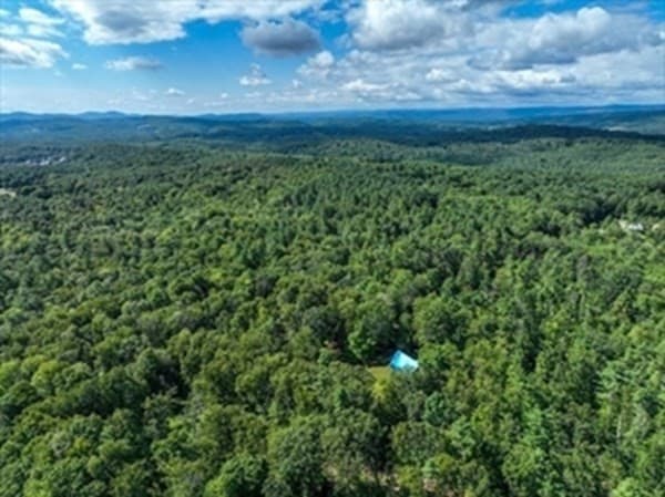 271 Martindale Rd photo 4