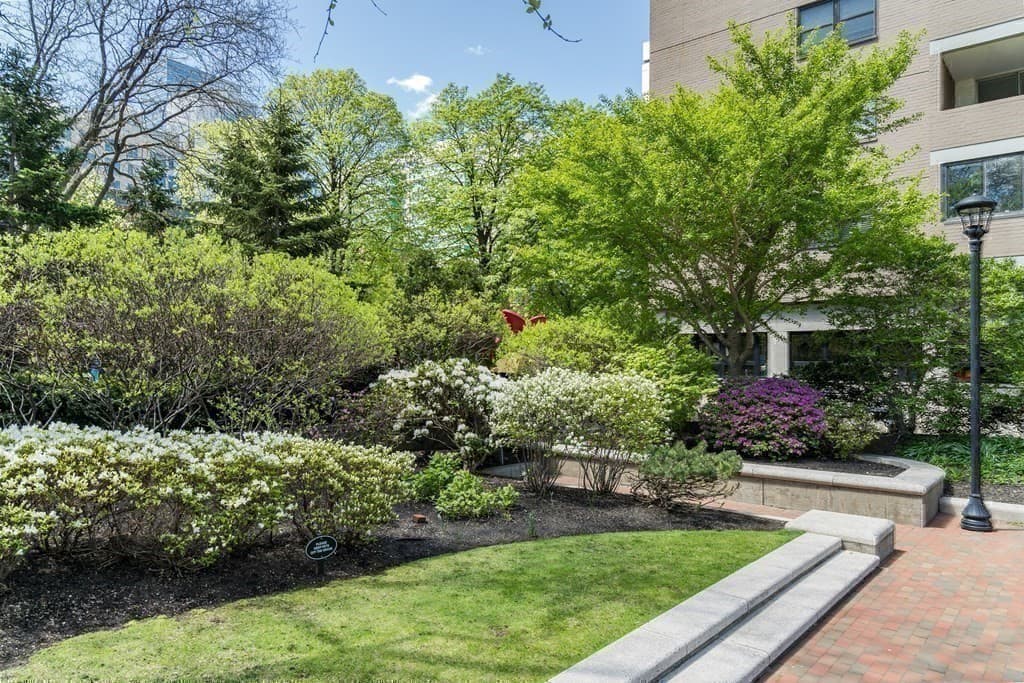 8 Whittier Place #3G photo 5