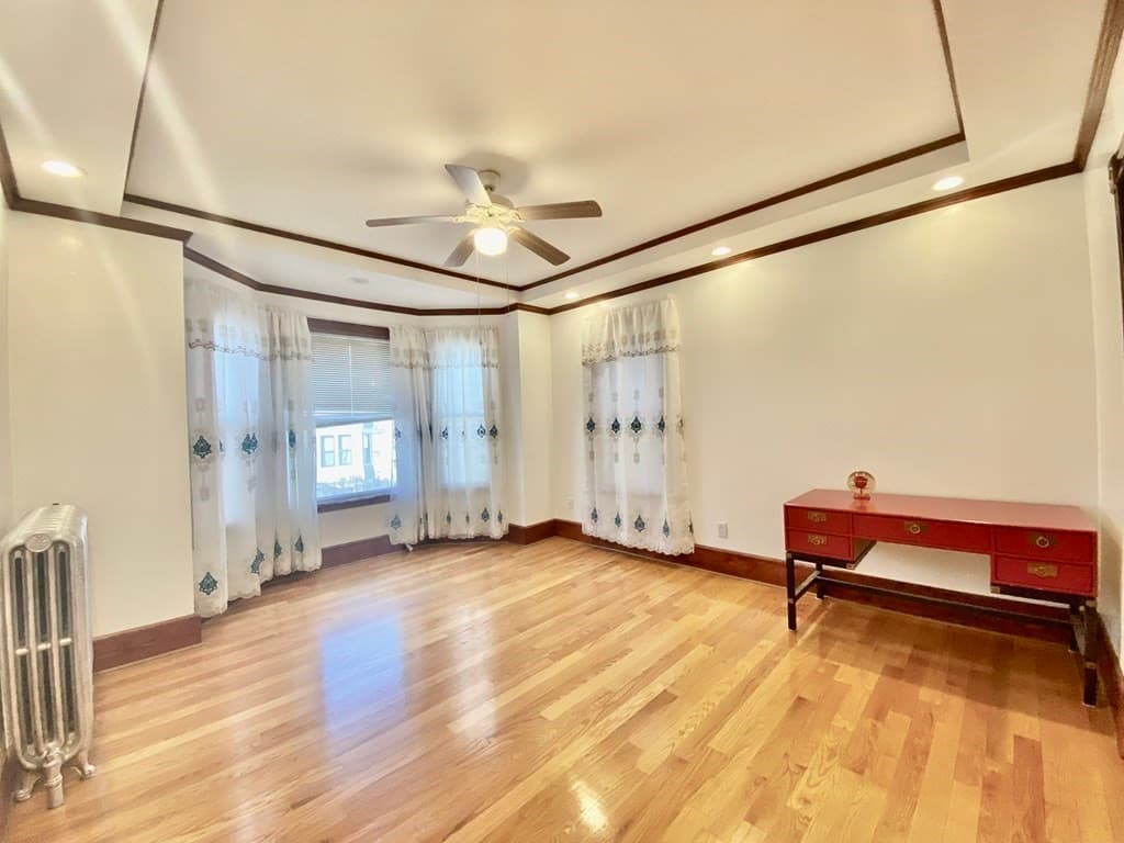 445 Meridian Street #2 photo 3
