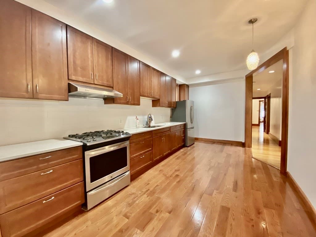 445 Meridian Street #2