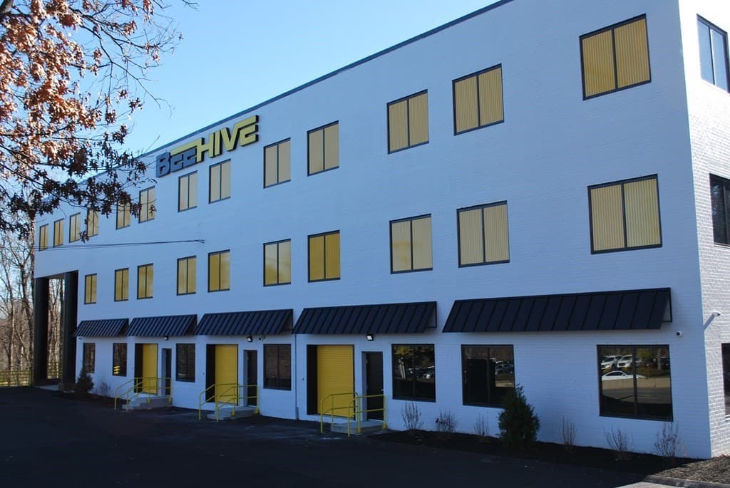250 Turnpike Rd #1005