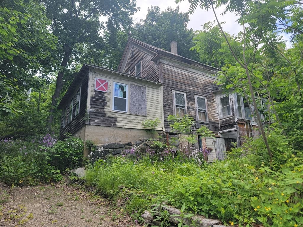 35 High St