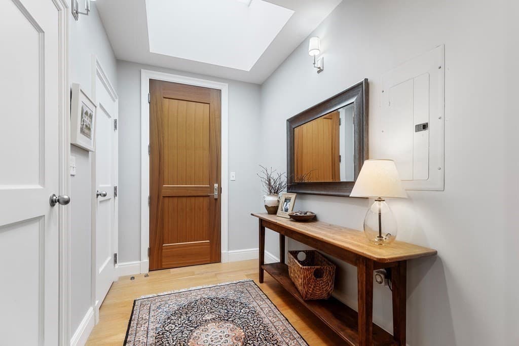 15 Dix Street #10 photo 3