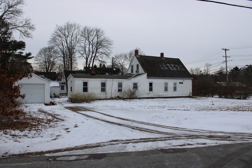 1353 Washington Street photo 5