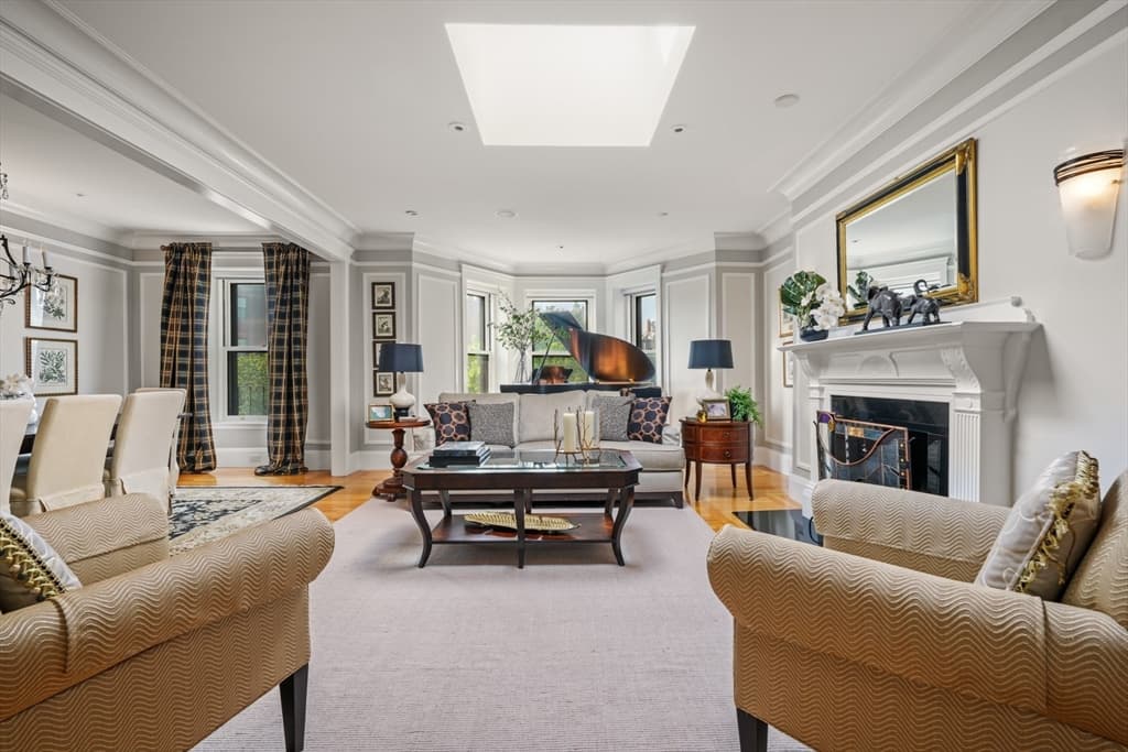 192 Marlborough St #2 photo 2