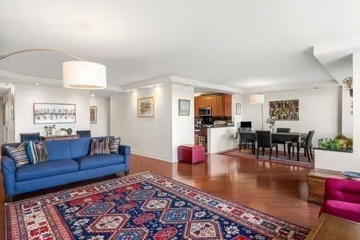 151 Tremont Street #8DE