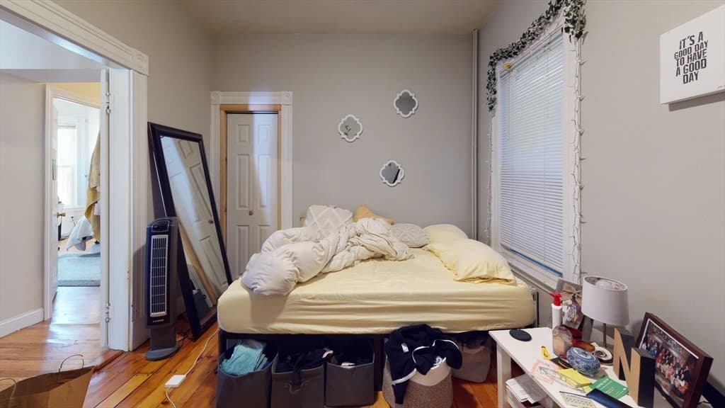 27 Falcon St #2 photo 5