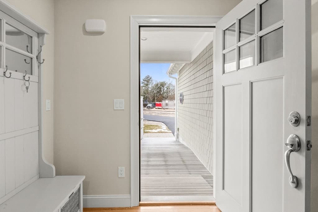 11 Azalea Ln photo 2