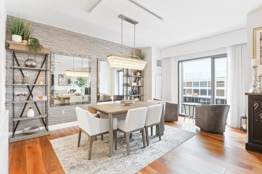 300 Pier 4 Blvd #3I photo 4