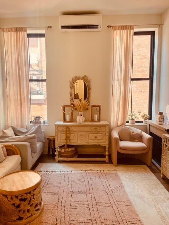 217-221 Essex Street #202