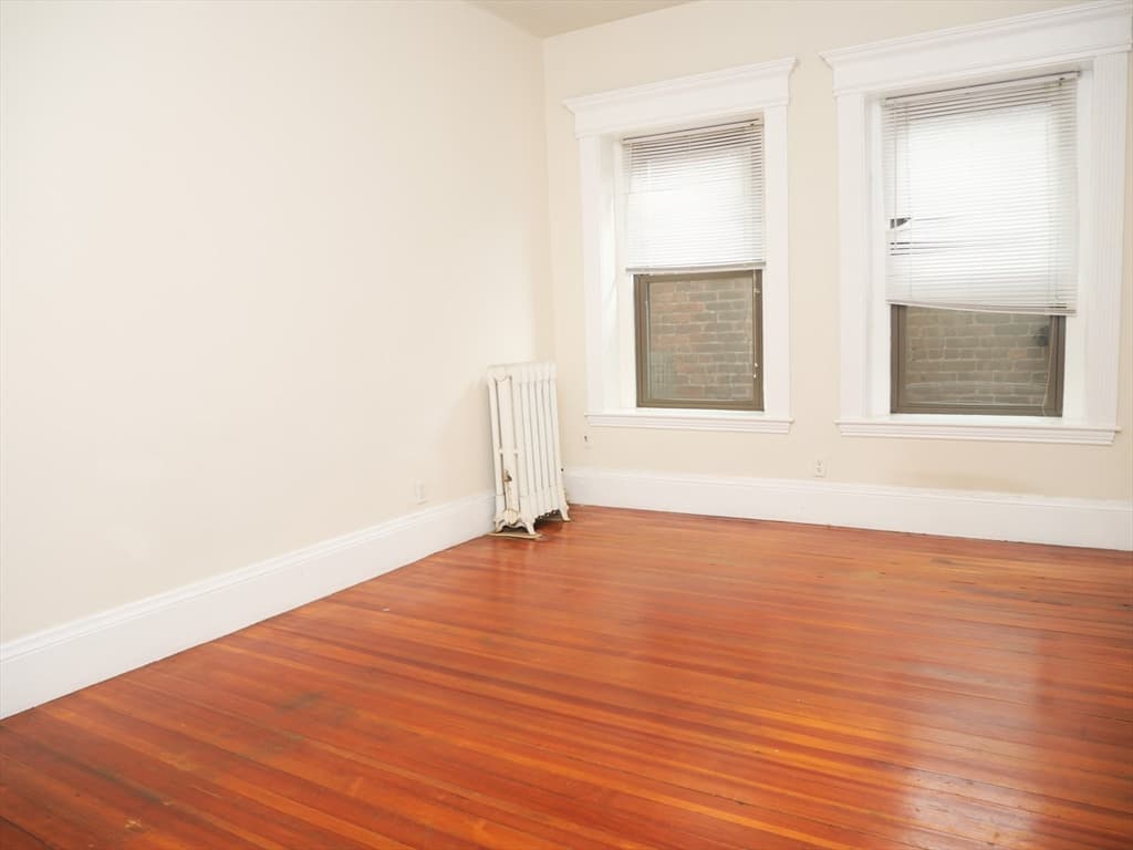 1378 Beacon #2 photo 4