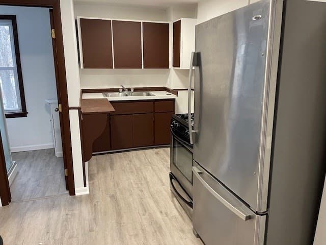 9 N Common St #3 photo 2