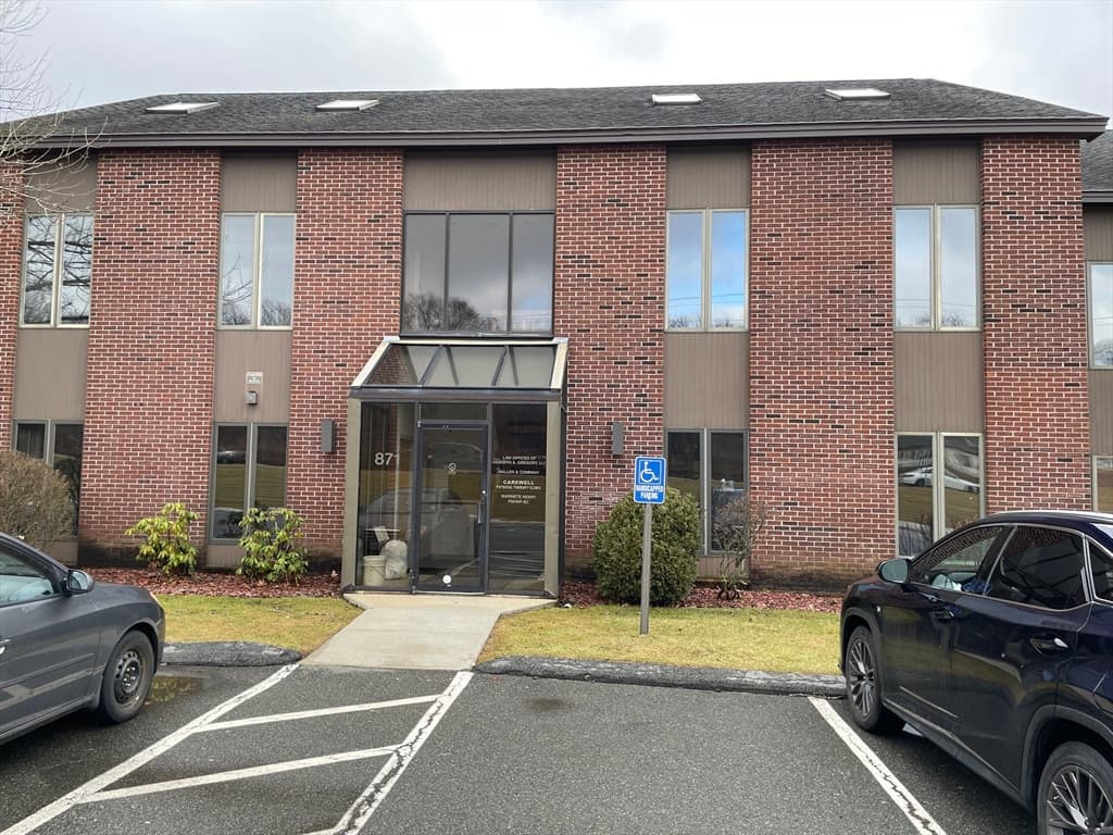 871 Turnpike Street #206/208 photo 2