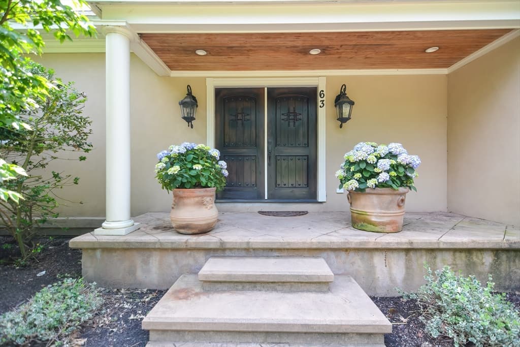 63 Pineswamp Road