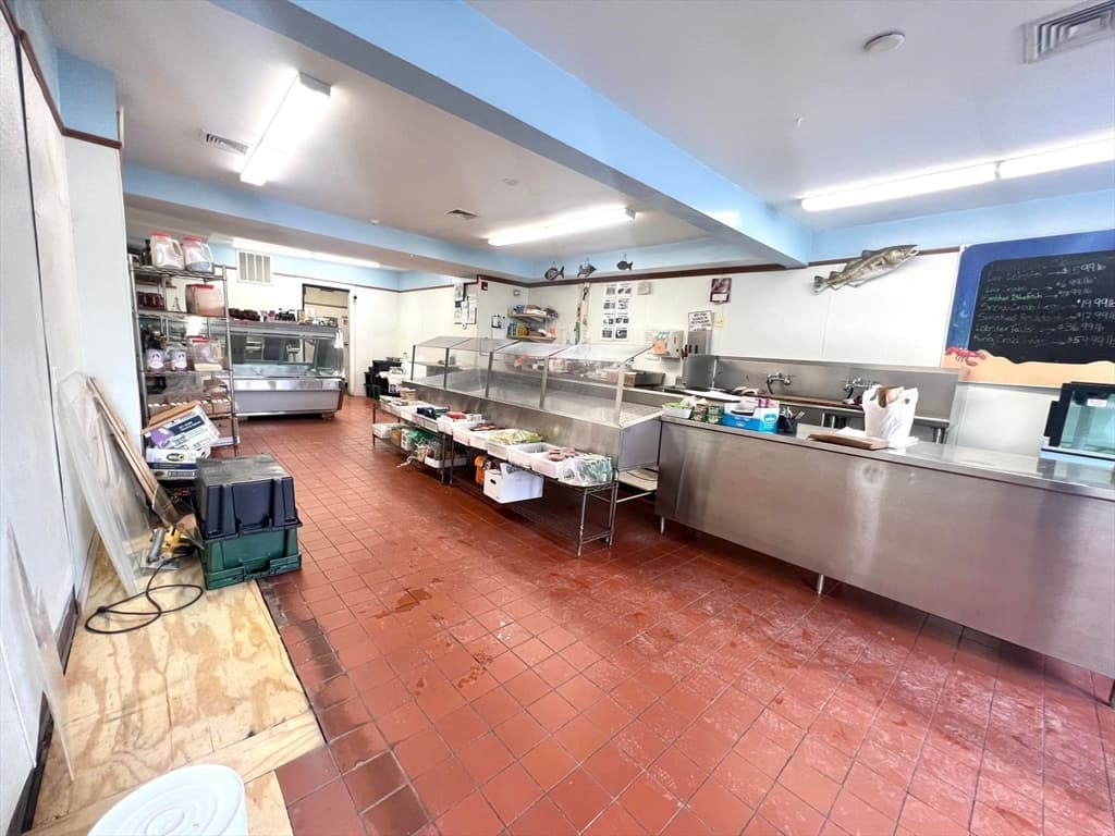 484 Cambridge St. #1 photo 2