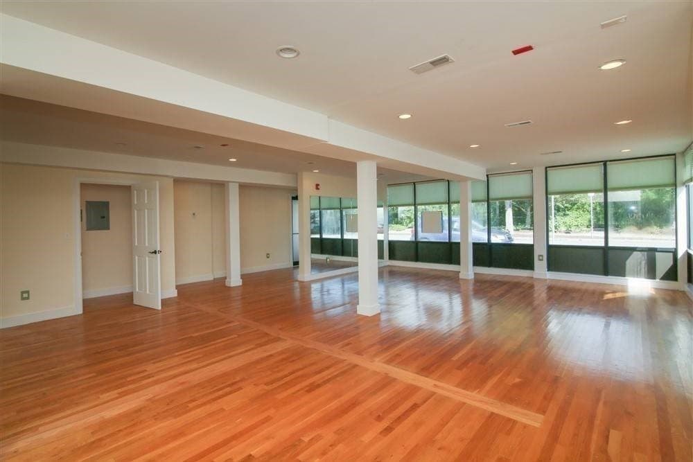 25 Lexington Ave #B photo 3