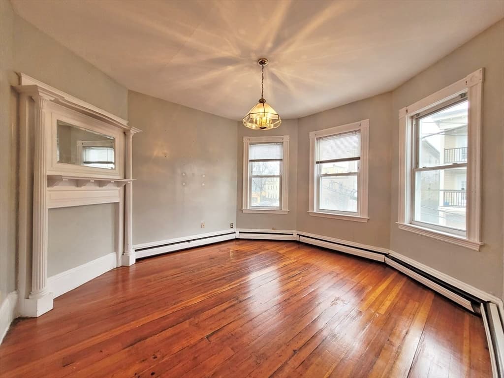 168 Elm St #2