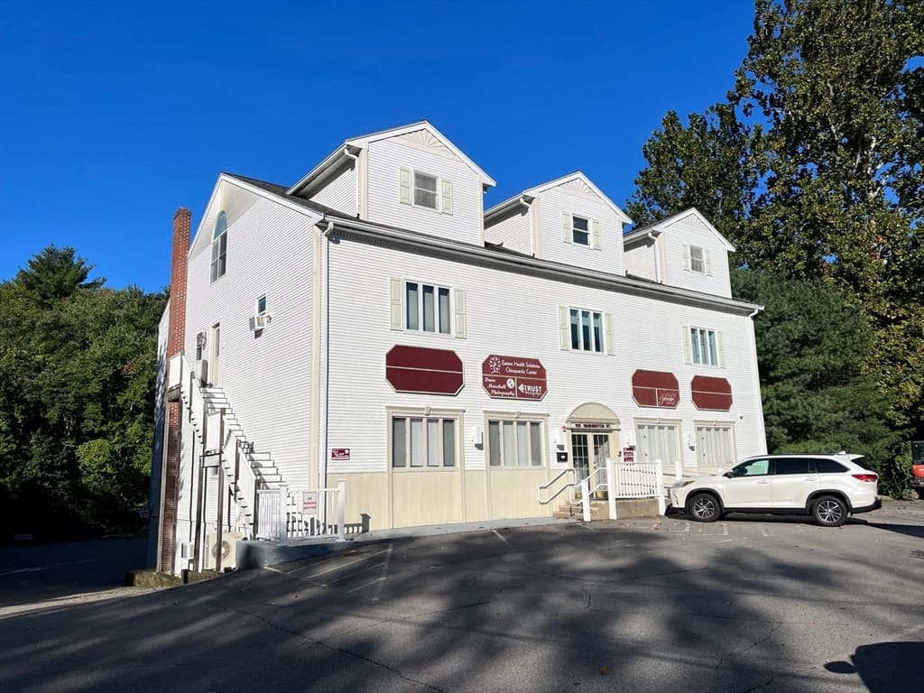 105 Washington Street #3