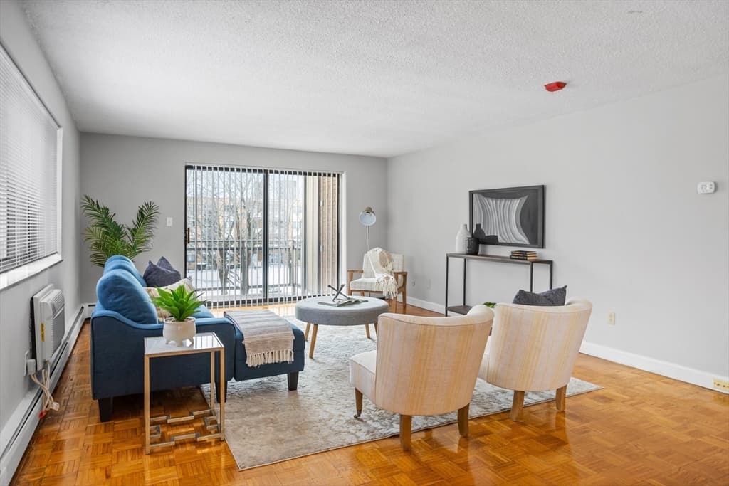 75 Morton Village Dr #1 photo 2