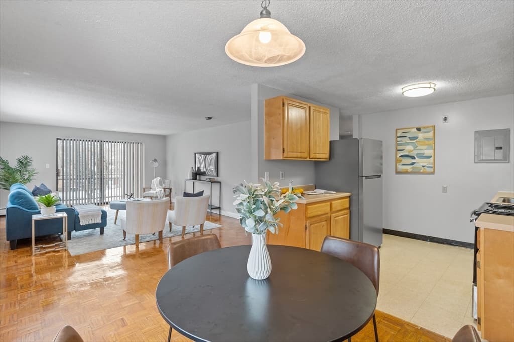 75 Morton Village Dr #1 photo 5