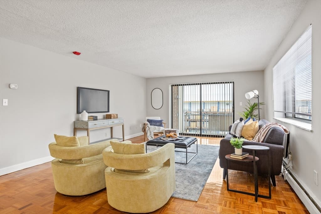 75 Morton Village Dr #2 photo 2
