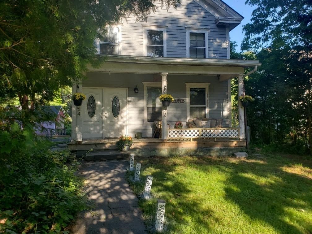 52 Middlefield Rd photo 5