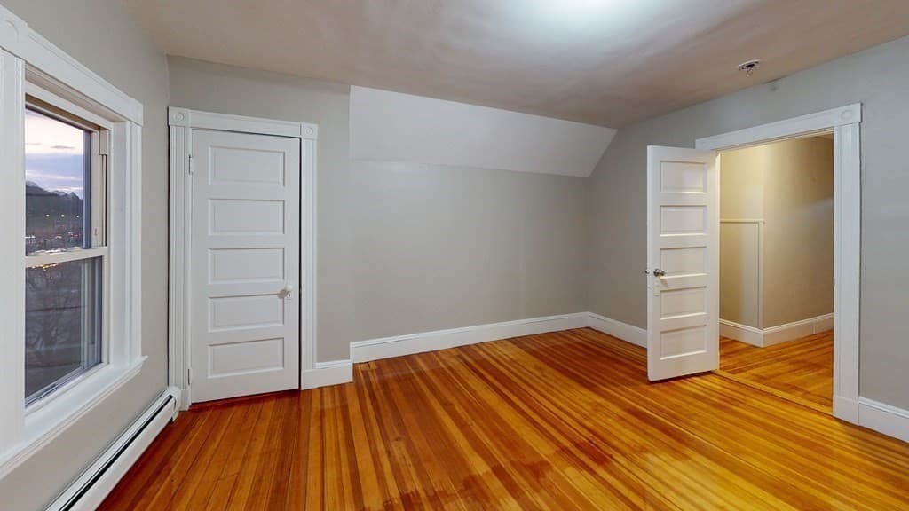 1011 Washington St. #2 photo 3