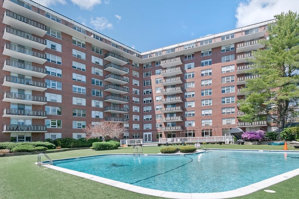 280 Boylston #504