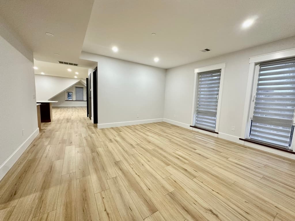 100 Mt Pleasant Ave #4 photo 4