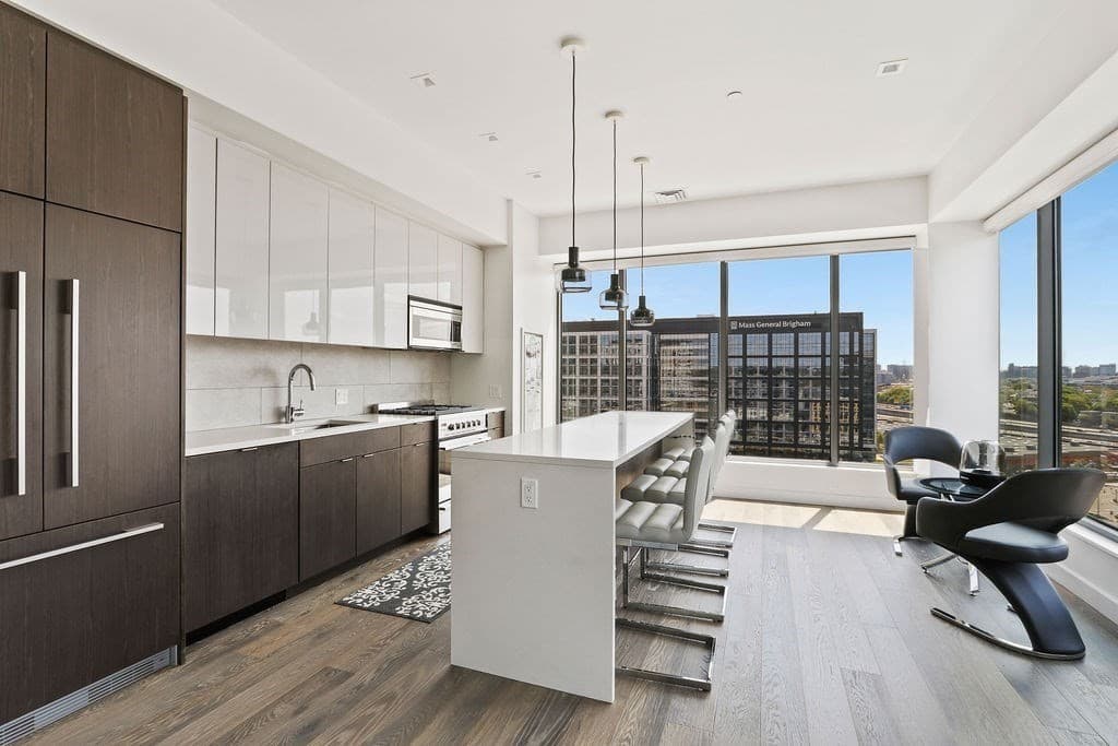 375 Canal St #PH204 photo 2