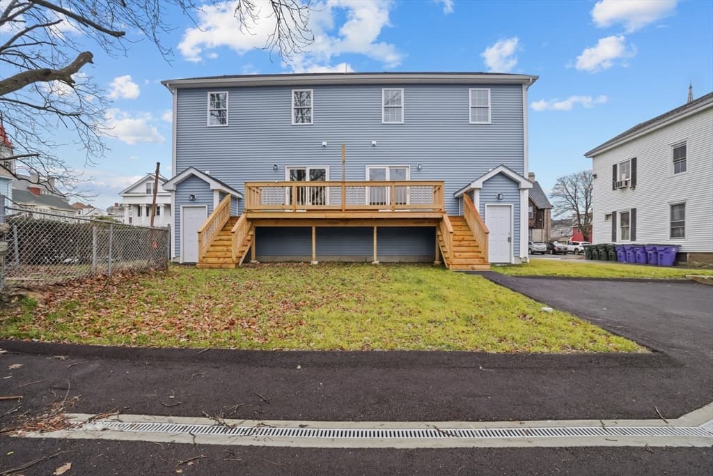 170 Purchase St photo 3