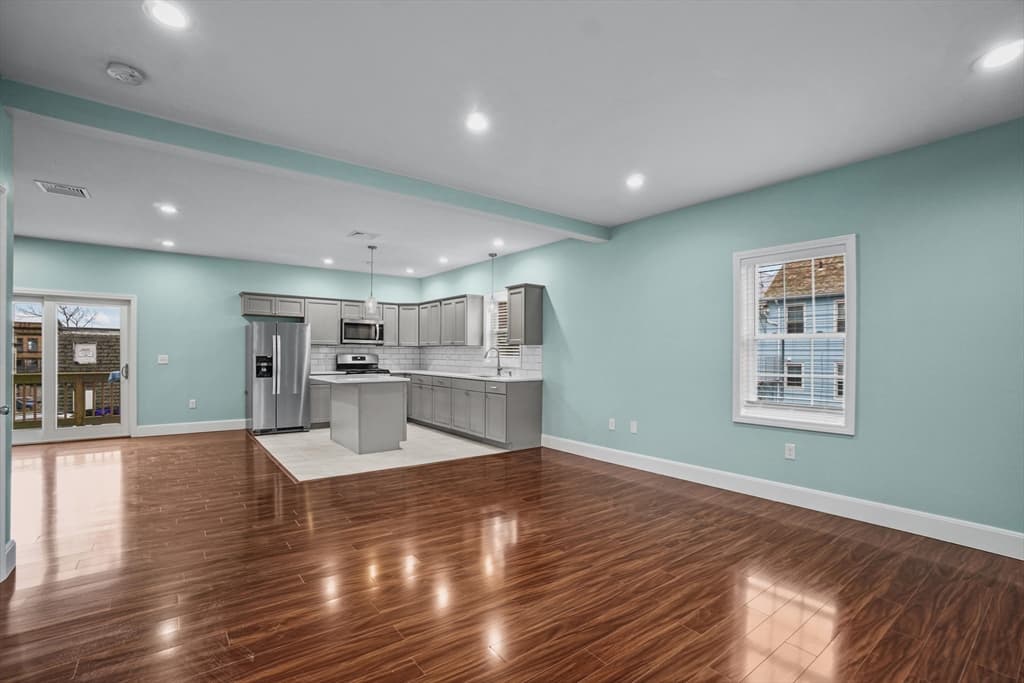 170 Purchase St #B photo 5