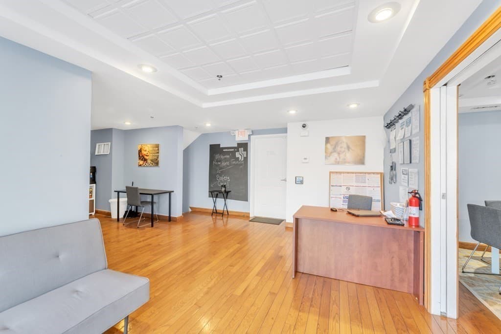 418 Centre Street #A & B photo 5
