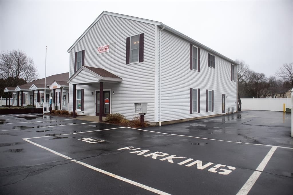 62 Main Street #7-8 Rte.105