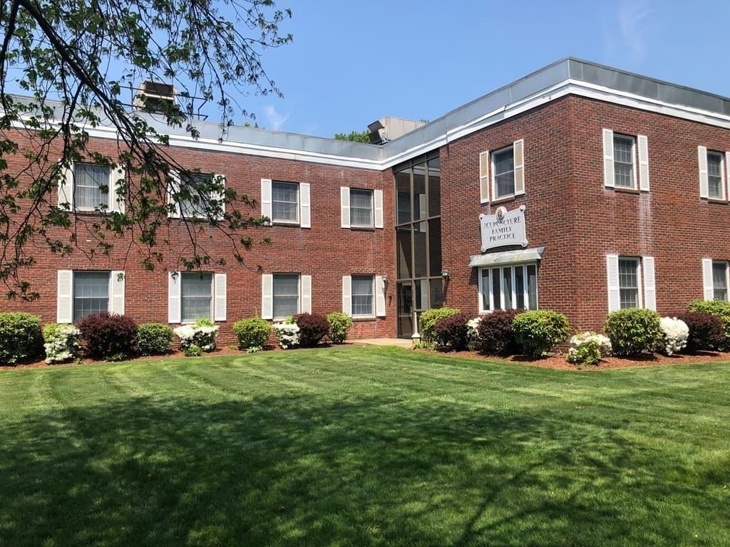 75 Union Ave #100