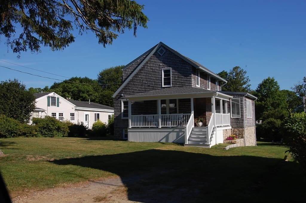 29 Bayview Ave photo 2