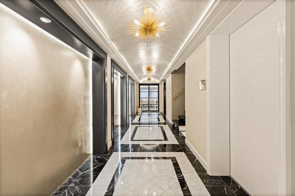 54 Commonwealth Ave #3/4