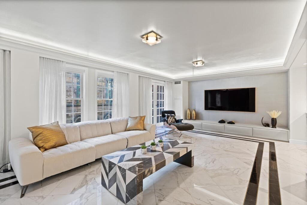54 Commonwealth Ave #3/4 photo 4
